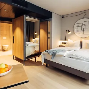 https://harrys-home-hotel-apartments.hotelsbaselswitzerland.com
